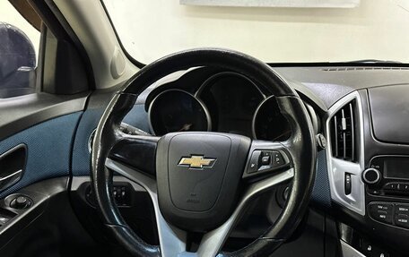Chevrolet Cruze II, 2012 год, 899 000 рублей, 10 фотография