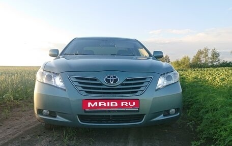 Toyota Camry, 2007 год, 1 100 000 рублей, 2 фотография