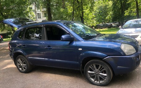 Hyundai Tucson III, 2005 год, 530 000 рублей, 2 фотография