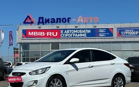 Hyundai Solaris II рестайлинг, 2013 год, 1 000 000 рублей, 3 фотография