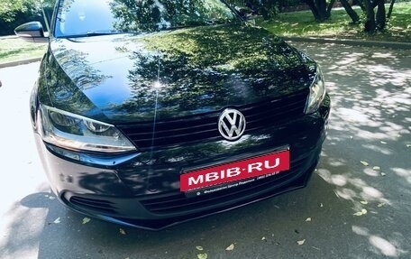 Volkswagen Jetta VI, 2014 год, 1 500 000 рублей, 4 фотография