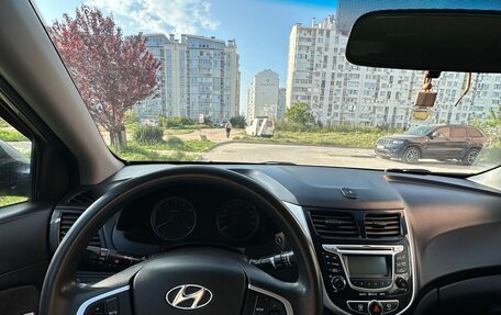 Hyundai Solaris II рестайлинг, 2011 год, 750 000 рублей, 9 фотография