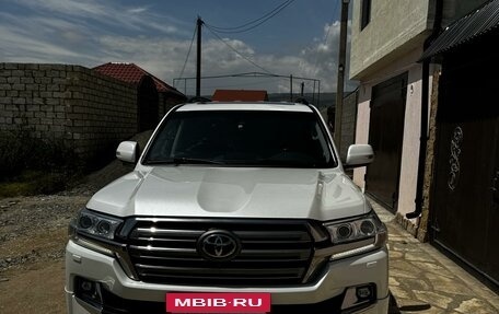 Toyota Land Cruiser 200, 2016 год, 5 750 000 рублей, 5 фотография