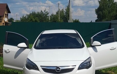 Opel Astra J, 2011 год, 790 000 рублей, 8 фотография