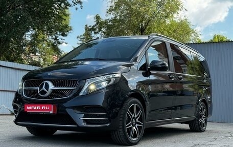 Mercedes-Benz V-Класс, 2020 год, 8 800 000 рублей, 3 фотография