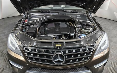 Mercedes-Benz M-Класс, 2012 год, 2 489 700 рублей, 17 фотография