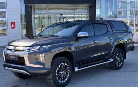 Mitsubishi L200 IV рестайлинг, 2022 год, 4 750 000 рублей, 1 фотография