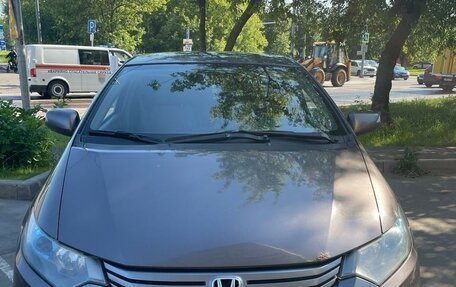 Honda Insight II рестайлинг, 2010 год, 880 000 рублей, 1 фотография