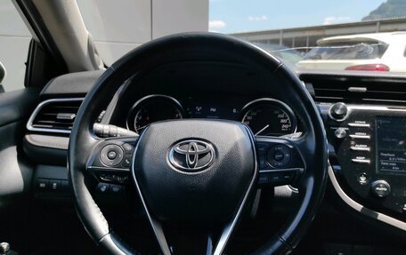 Toyota Camry, 2018 год, 2 720 000 рублей, 22 фотография
