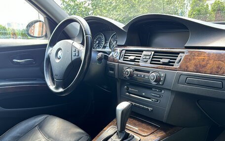 BMW 3 серия, 2007 год, 1 050 000 рублей, 22 фотография