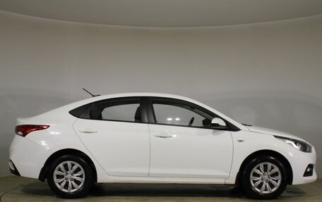 Hyundai Solaris II рестайлинг, 2018 год, 1 399 000 рублей, 4 фотография