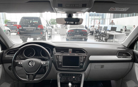 Volkswagen Tiguan II, 2017 год, 2 850 000 рублей, 14 фотография