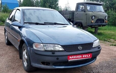 Opel Vectra B рестайлинг, 1998 год, 90 000 рублей, 3 фотография