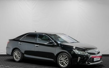 Toyota Camry, 2017 год, 2 399 000 рублей, 2 фотография