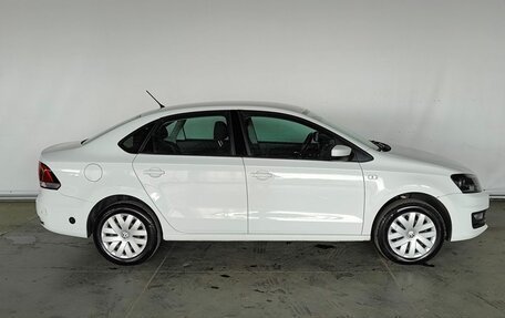 Volkswagen Polo VI (EU Market), 2015 год, 999 000 рублей, 4 фотография