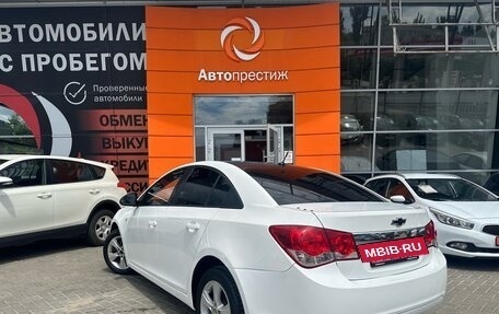 Chevrolet Cruze II, 2011 год, 669 000 рублей, 5 фотография