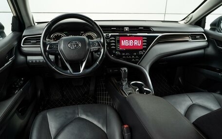 Toyota Camry, 2021 год, 4 379 000 рублей, 6 фотография