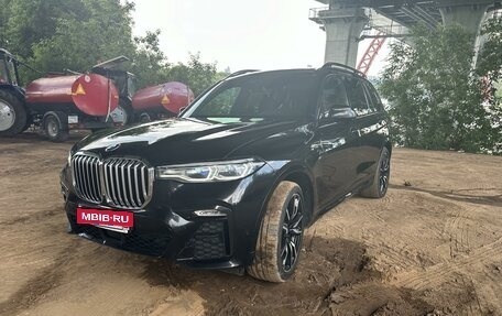 BMW X7, 2019 год, 8 600 000 рублей, 3 фотография