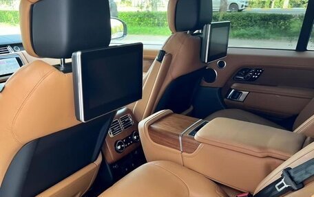 Land Rover Range Rover IV рестайлинг, 2018 год, 8 500 000 рублей, 16 фотография