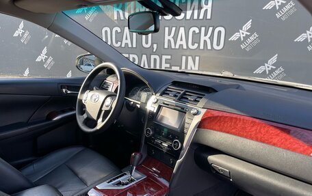 Toyota Camry, 2014 год, 1 765 000 рублей, 13 фотография