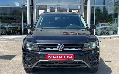 Volkswagen Tiguan II, 2018 год, 2 930 000 рублей, 3 фотография