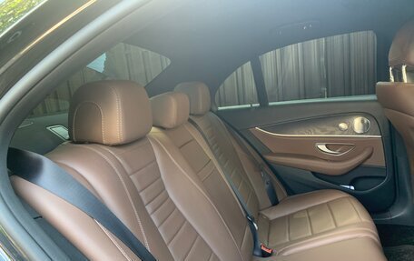 Mercedes-Benz E-Класс, 2017 год, 4 350 000 рублей, 7 фотография