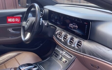 Mercedes-Benz E-Класс, 2017 год, 4 350 000 рублей, 9 фотография