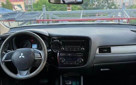 Mitsubishi Outlander III рестайлинг 3, 2012 год, 1 300 000 рублей, 6 фотография