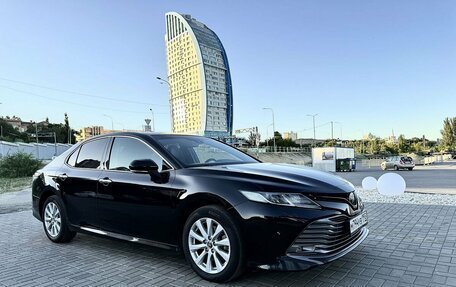 Toyota Camry, 2019 год, 2 950 000 рублей, 5 фотография