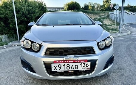 Chevrolet Aveo III, 2012 год, 800 000 рублей, 3 фотография