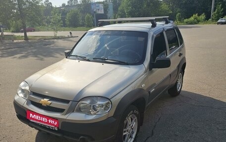 Chevrolet Niva I рестайлинг, 2012 год, 510 000 рублей, 20 фотография