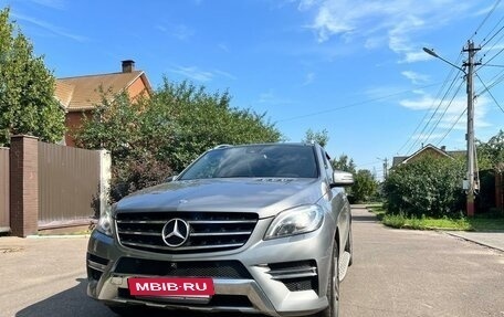 Mercedes-Benz M-Класс, 2014 год, 3 650 000 рублей, 2 фотография