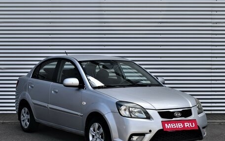 KIA Rio II, 2011 год, 715 000 рублей, 3 фотография