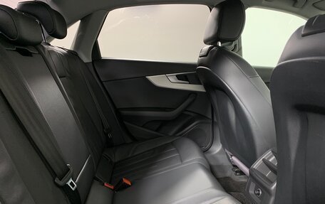 Audi A4, 2017 год, 2 300 000 рублей, 18 фотография