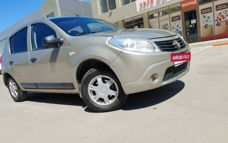 Renault Sandero I, 2010 год, 780 000 рублей, 2 фотография