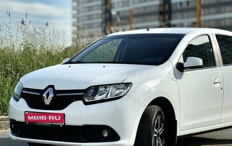 Renault Sandero II рестайлинг, 2017 год, 800 000 рублей, 1 фотография