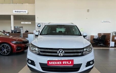 Volkswagen Tiguan I, 2016 год, 2 450 000 рублей, 2 фотография