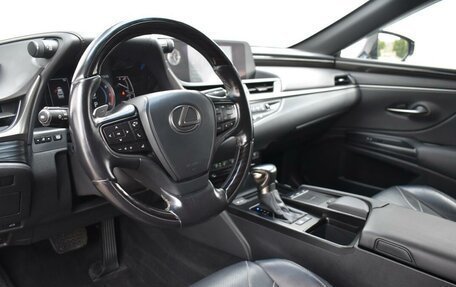 Lexus ES VII, 2020 год, 3 698 000 рублей, 13 фотография