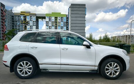 Volkswagen Touareg III, 2014 год, 2 800 000 рублей, 2 фотография