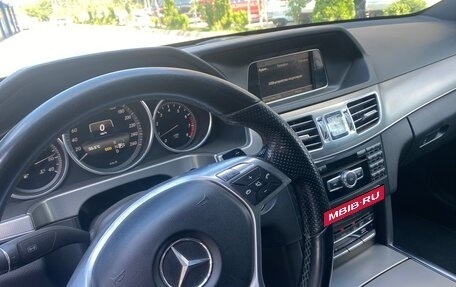 Mercedes-Benz E-Класс, 2013 год, 2 450 000 рублей, 7 фотография
