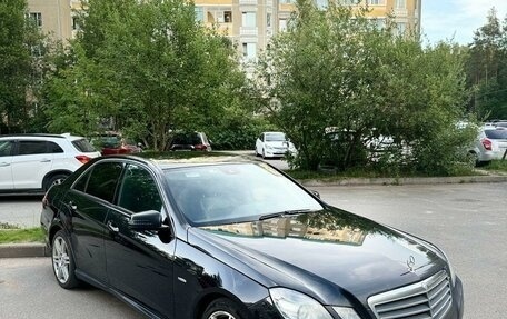 Mercedes-Benz E-Класс, 2010 год, 1 470 000 рублей, 8 фотография