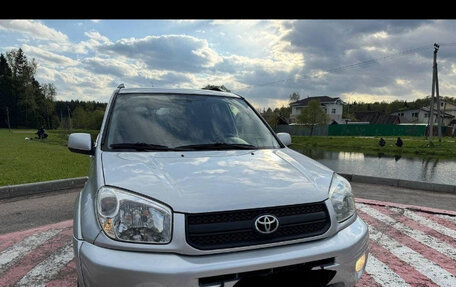 Toyota RAV4, 2004 год, 930 000 рублей, 1 фотография