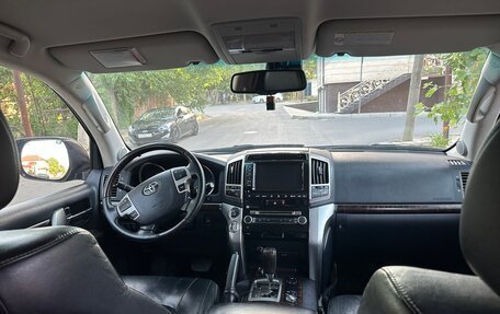 Toyota Land Cruiser 200, 2012 год, 4 350 000 рублей, 6 фотография