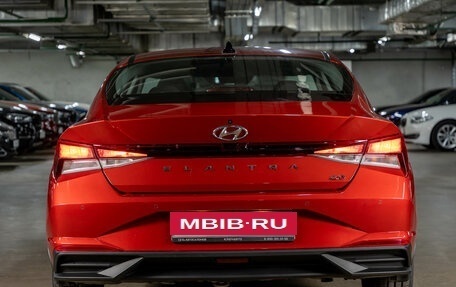 Hyundai Elantra, 2021 год, 2 355 000 рублей, 5 фотография