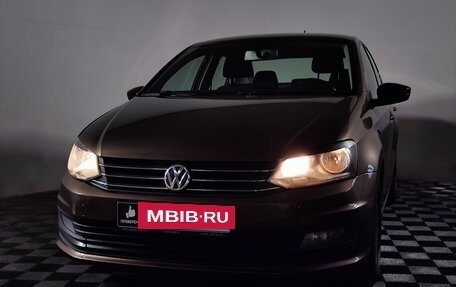 Volkswagen Polo VI (EU Market), 2017 год, 1 059 541 рублей, 25 фотография