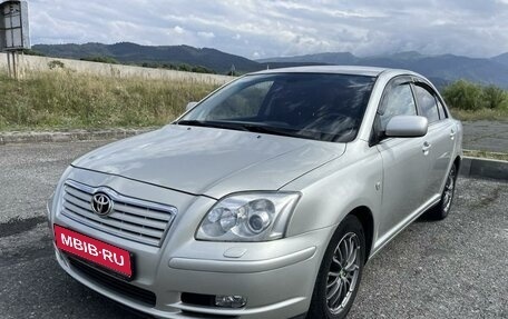 Toyota Avensis III рестайлинг, 2005 год, 904 000 рублей, 1 фотография