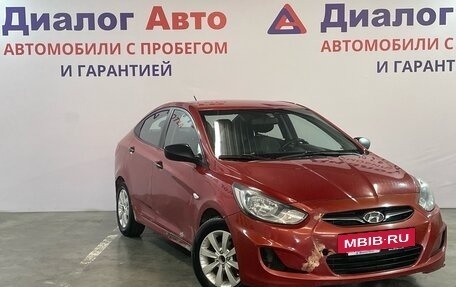 Hyundai Solaris II рестайлинг, 2012 год, 737 000 рублей, 3 фотография