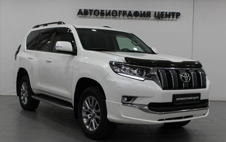 Toyota Land Cruiser Prado 150 рестайлинг 2, 2018 год, 5 190 000 рублей, 3 фотография