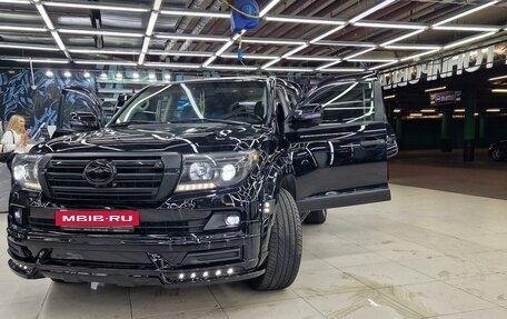 Toyota Land Cruiser 200, 2015 год, 5 400 000 рублей, 3 фотография