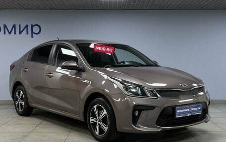 KIA Rio IV, 2018 год, 1 475 000 рублей, 3 фотография